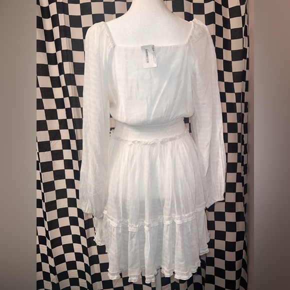 Square neck white babydoll - Picture 2 of 3